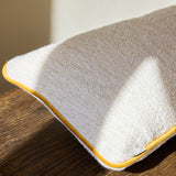 Bouclé cushion - Off white/Mustard